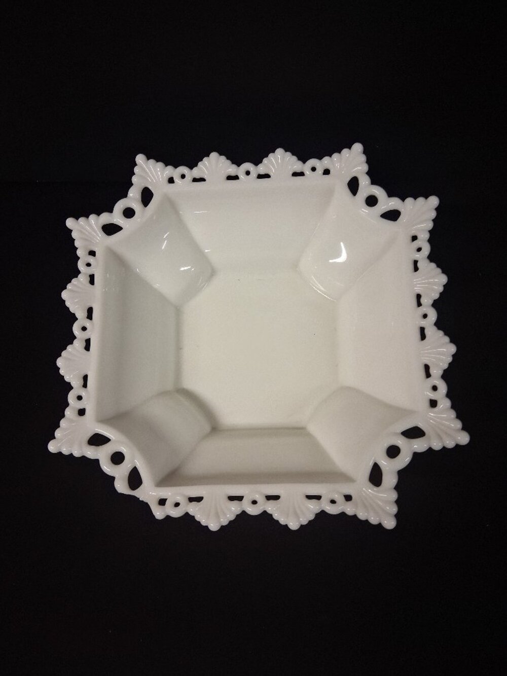 Westmoreland Ring & Petal Milk Glass Pierced Reticulated Bowl